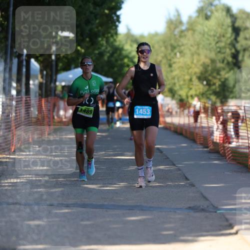 07.09.2025 - 19. Norderstedt Triathlon Michael Strokosch http://msf.ph/oto/8774399 07.09.2025 15:42:29 Laufen 458, 1453, 1489 meine-sportfotos.de