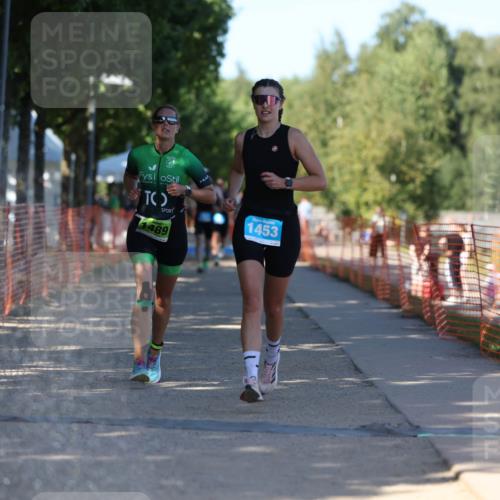 07.09.2025 - 19. Norderstedt Triathlon Michael Strokosch http://msf.ph/oto/8774408 07.09.2025 15:42:29 Laufen 458, 1453, 1489 meine-sportfotos.de