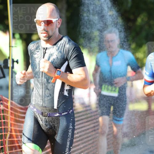 07.09.2025 - 19. Norderstedt Triathlon Michael Strokosch http://msf.ph/oto/8774416 07.09.2025 16:40:19 Laufen 386, 431, 1553, 1573, 1632 meine-sportfotos.de