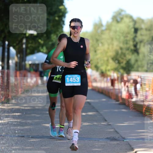 07.09.2025 - 19. Norderstedt Triathlon Michael Strokosch http://msf.ph/oto/8774433 07.09.2025 15:42:31 Laufen 439, 1453, 1489 meine-sportfotos.de