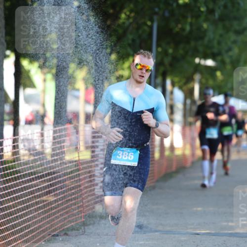 07.09.2025 - 19. Norderstedt Triathlon Michael Strokosch http://msf.ph/oto/8774460 07.09.2025 16:40:25 Laufen 365, 386, 431, 1573, 1614 meine-sportfotos.de
