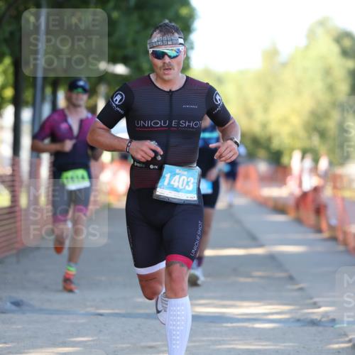 07.09.2025 - 19. Norderstedt Triathlon Michael Strokosch http://msf.ph/oto/8774490 07.09.2025 16:40:28 Laufen 365, 386, 1614 meine-sportfotos.de