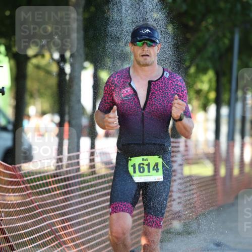 07.09.2025 - 19. Norderstedt Triathlon Michael Strokosch http://msf.ph/oto/8774515 07.09.2025 16:40:30 Laufen 365, 1054, 1400, 1420, 1614 meine-sportfotos.de