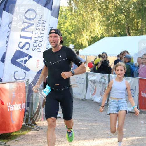 07.09.2025 - 19. Norderstedt Triathlon Zöllner http://msf.ph/oto/8774522 07.09.2025 16:57:52 Ziel 1415 meine-sportfotos.de