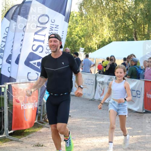 07.09.2025 - 19. Norderstedt Triathlon Zöllner http://msf.ph/oto/8774526 07.09.2025 16:57:52 Ziel 1415 meine-sportfotos.de
