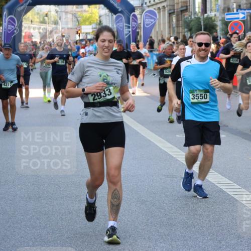 07.09.2025 - BARMER Alsterlauf Strokosch-Dieckow http://msf.ph/oto/8774530 07.09.2025 10:08:38 Ziel 2367, 2489, 3130, 3201, 3202, 3203, 3224, 3475, 3637, 3784, 3795, 3883, 3900, 4057, 4084, 4348, 4458, 4567, 4568, 4803, 4952, 5089, 5255, 5262, 5307, 5369, 5600, 5601, 5663, 5883, 6033, 6046, 6081, 6083, 6090, 6092, 6196, 6260, 8109, 8130 meine-sportfotos.de