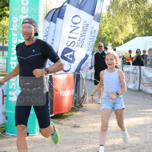 07.09.2025 - 19. Norderstedt Triathlon Zöllner http://msf.ph/oto/8774536 07.09.2025 16:57:52 Ziel 1415 meine-sportfotos.de