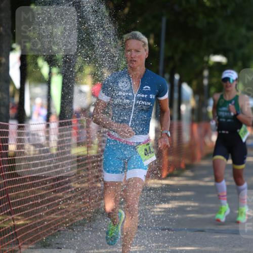 07.09.2025 - 19. Norderstedt Triathlon Michael Strokosch http://msf.ph/oto/8774595 07.09.2025 15:42:52 Laufen 443, 1503, 1506 meine-sportfotos.de