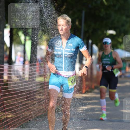 07.09.2025 - 19. Norderstedt Triathlon Michael Strokosch http://msf.ph/oto/8774599 07.09.2025 15:42:52 Laufen 443, 1503, 1506 meine-sportfotos.de