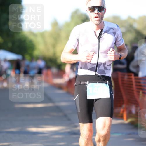 07.09.2025 - 19. Norderstedt Triathlon Michael Strokosch http://msf.ph/oto/8774621 07.09.2025 16:41:05 Laufen 1076, 1407, 1419, 1473 meine-sportfotos.de