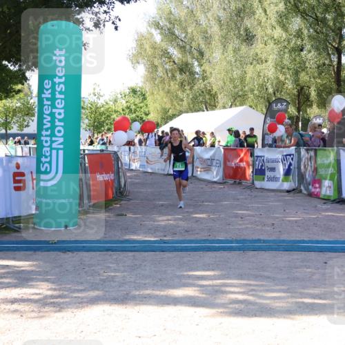 07.09.2025 - 19. Norderstedt Triathlon Zöllner http://msf.ph/oto/8774654 07.09.2025 11:04:17 Ziel 71, 92 meine-sportfotos.de