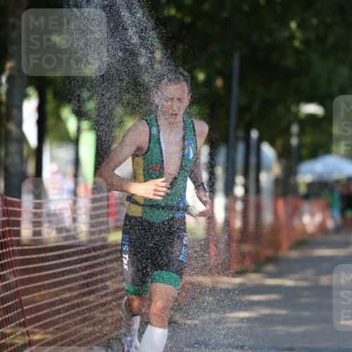 07.09.2025 - 19. Norderstedt Triathlon Michael Strokosch http://msf.ph/oto/8774668 07.09.2025 15:42:58 Laufen 1506 meine-sportfotos.de