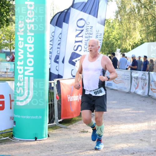 07.09.2025 - 19. Norderstedt Triathlon Zöllner http://msf.ph/oto/8774707 07.09.2025 16:58:35 Ziel 956 meine-sportfotos.de