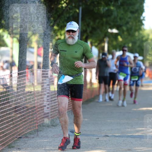 07.09.2025 - 19. Norderstedt Triathlon Michael Strokosch http://msf.ph/oto/8774716 07.09.2025 16:41:22 Laufen 421, 1584, 1595 meine-sportfotos.de
