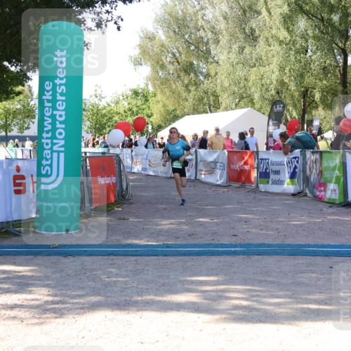 07.09.2025 - 19. Norderstedt Triathlon Zöllner http://msf.ph/oto/8774764 07.09.2025 11:05:01 Ziel 110, 650 meine-sportfotos.de
