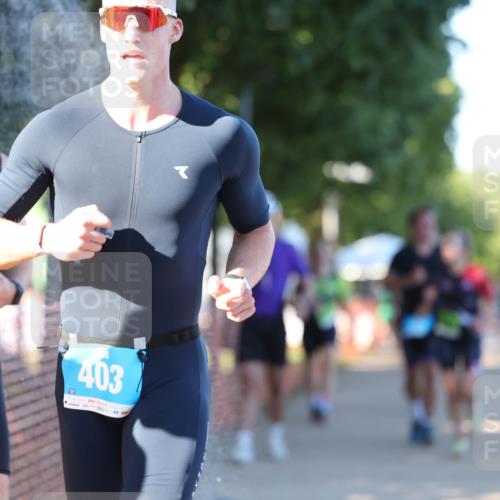 07.09.2025 - 19. Norderstedt Triathlon Michael Strokosch http://msf.ph/oto/8774772 07.09.2025 16:41:47 Laufen 401, 885, 939, 1057, 1100, 1482, 1545 meine-sportfotos.de