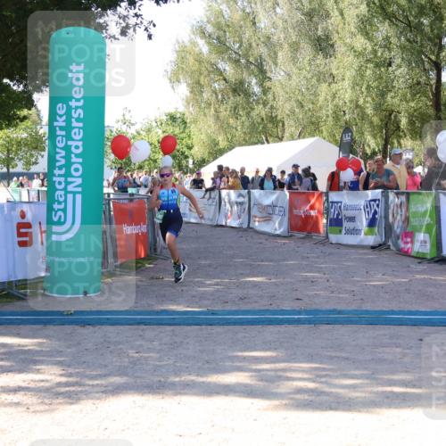 07.09.2025 - 19. Norderstedt Triathlon Zöllner http://msf.ph/oto/8774803 07.09.2025 11:05:09 Ziel 80, 100, 641 meine-sportfotos.de