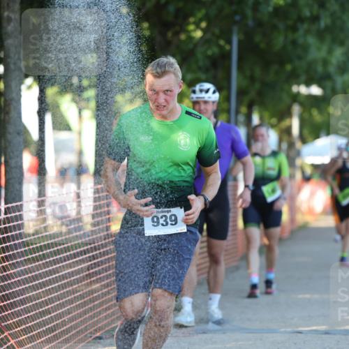 07.09.2025 - 19. Norderstedt Triathlon Michael Strokosch http://msf.ph/oto/8774805 07.09.2025 16:41:52 Laufen 401, 885, 939, 1100, 1482, 1545, 1561 meine-sportfotos.de
