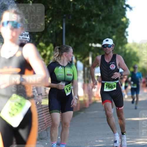 07.09.2025 - 19. Norderstedt Triathlon Michael Strokosch http://msf.ph/oto/8774828 07.09.2025 16:41:57 Laufen 381, 532, 1482, 1561 meine-sportfotos.de