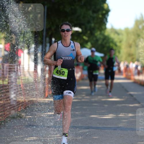 07.09.2025 - 19. Norderstedt Triathlon Michael Strokosch http://msf.ph/oto/8774830 07.09.2025 15:43:32 Laufen 417, 450, 1488 meine-sportfotos.de