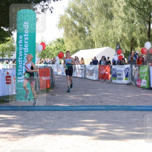 07.09.2025 - 19. Norderstedt Triathlon Zöllner http://msf.ph/oto/8774832 07.09.2025 11:05:13 Ziel 80, 100, 641 meine-sportfotos.de