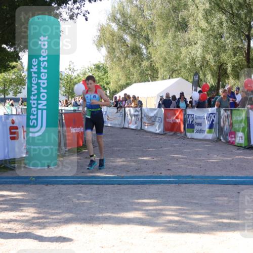 07.09.2025 - 19. Norderstedt Triathlon Zöllner http://msf.ph/oto/8774845 07.09.2025 11:05:14 Ziel 80, 100, 641 meine-sportfotos.de