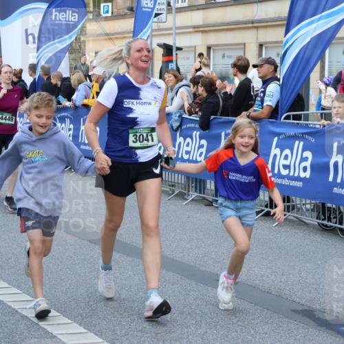 07.09.2025 - BARMER Alsterlauf Strokosch-Dieckow http://msf.ph/oto/8774872 07.09.2025 10:08:27 Ziel 2367, 2479, 2480, 2591, 2648, 2654, 2657, 3130, 3202, 3203, 3224, 3637, 3784, 3883, 3900, 4057, 4084, 4332, 4778, 5089, 5244, 5251, 5272, 5369, 5536, 5600, 5601, 5651, 5746, 6033, 6046, 6090, 6092, 8187, 8237 meine-sportfotos.de
