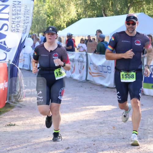 07.09.2025 - 19. Norderstedt Triathlon Zöllner http://msf.ph/oto/8774881 07.09.2025 16:59:04 Ziel 1558, 1560 meine-sportfotos.de