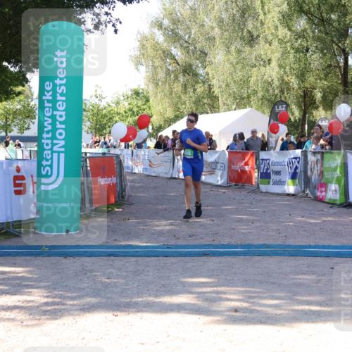 07.09.2025 - 19. Norderstedt Triathlon Zöllner http://msf.ph/oto/8774899 07.09.2025 11:05:56 Ziel 665 meine-sportfotos.de