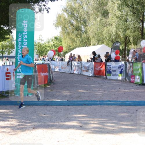 07.09.2025 - 19. Norderstedt Triathlon Zöllner http://msf.ph/oto/8774958 07.09.2025 11:06:56 Ziel 67, 133 meine-sportfotos.de