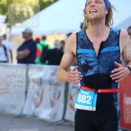 07.09.2025 - 19. Norderstedt Triathlon Zöllner http://msf.ph/oto/8774960 07.09.2025 16:59:26 Ziel 882 meine-sportfotos.de