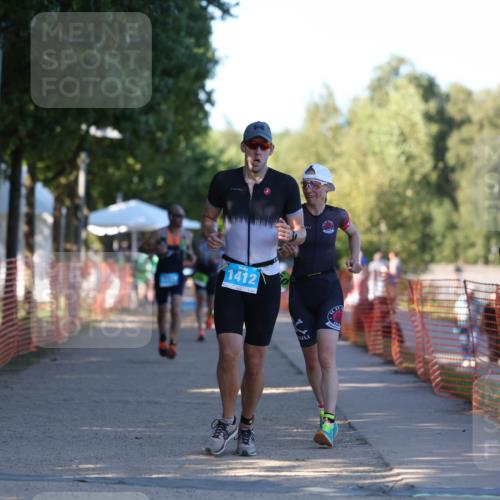 07.09.2025 - 19. Norderstedt Triathlon Michael Strokosch http://msf.ph/oto/8774983 07.09.2025 16:42:22 Laufen 1050, 1412, 1443 meine-sportfotos.de