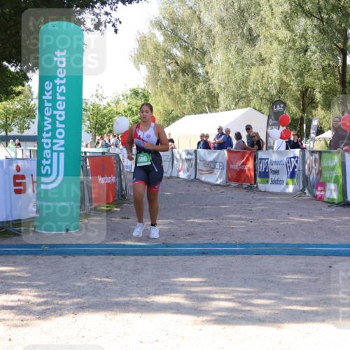 07.09.2025 - 19. Norderstedt Triathlon Zöllner http://msf.ph/oto/8774993 07.09.2025 11:07:43 Ziel 660 meine-sportfotos.de