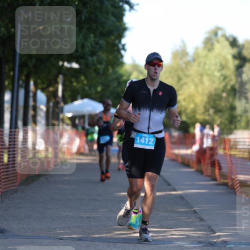07.09.2025 - 19. Norderstedt Triathlon Michael Strokosch http://msf.ph/oto/8774994 07.09.2025 16:42:23 Laufen 516, 1050, 1412, 1443 meine-sportfotos.de