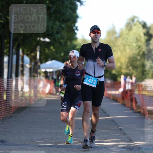 07.09.2025 - 19. Norderstedt Triathlon Michael Strokosch http://msf.ph/oto/8774998 07.09.2025 16:42:23 Laufen 516, 1050, 1412, 1443 meine-sportfotos.de