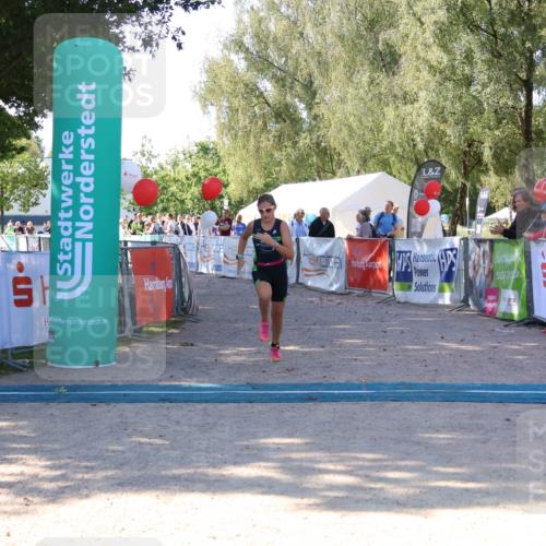 07.09.2025 - 19. Norderstedt Triathlon Zöllner http://msf.ph/oto/8775018 07.09.2025 11:08:25 Ziel 99 meine-sportfotos.de