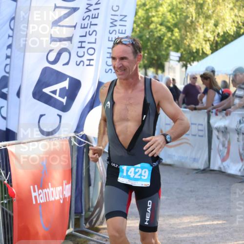 07.09.2025 - 19. Norderstedt Triathlon Zöllner http://msf.ph/oto/8775019 07.09.2025 16:59:43 Ziel 1429 meine-sportfotos.de