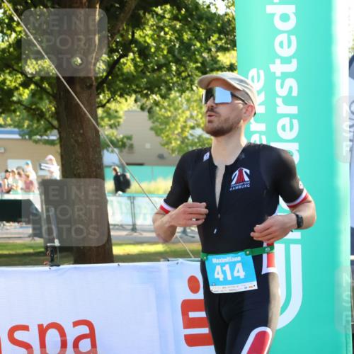 07.09.2025 - 19. Norderstedt Triathlon Zöllner http://msf.ph/oto/8775053 07.09.2025 16:59:50 Ziel 414, 1429 meine-sportfotos.de