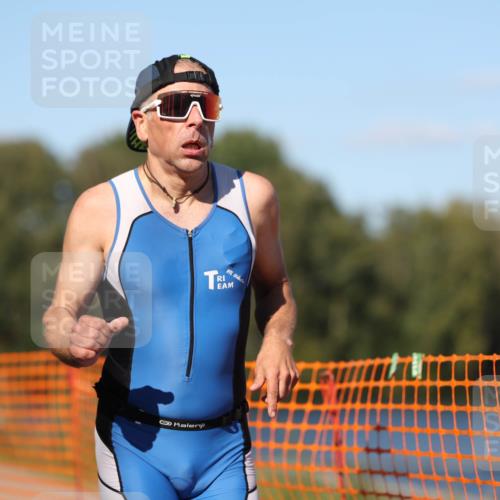 07.09.2025 - 19. Norderstedt Triathlon Michael Strokosch http://msf.ph/oto/8775073 07.09.2025 15:44:01 Laufen 1510 meine-sportfotos.de