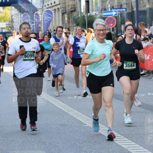 07.09.2025 - BARMER Alsterlauf Strokosch-Dieckow http://msf.ph/oto/8775089 07.09.2025 10:08:20 Ziel 2161, 2479, 2480, 2591, 2648, 2654, 2657, 2828, 3130, 3285, 3408, 3550, 3900, 3902, 4332, 4506, 4778, 5244, 5251, 5272, 5287, 5310, 5336, 5536, 5600, 5601, 5651, 5746, 6109, 6179, 8169, 8171, 8187, 8237, 8253 meine-sportfotos.de