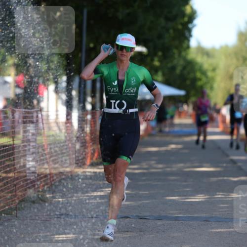 07.09.2025 - 19. Norderstedt Triathlon Michael Strokosch http://msf.ph/oto/8775097 07.09.2025 15:44:13 Laufen 379, 1491 meine-sportfotos.de