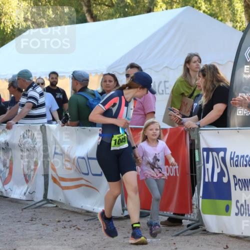 07.09.2025 - 19. Norderstedt Triathlon Zöllner http://msf.ph/oto/8775100 07.09.2025 16:59:54 Ziel 414, 1045 meine-sportfotos.de