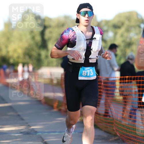 07.09.2025 - 19. Norderstedt Triathlon Michael Strokosch http://msf.ph/oto/8775123 07.09.2025 16:42:45 Laufen 412, 870, 873, 1049, 1075 meine-sportfotos.de