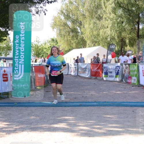 07.09.2025 - 19. Norderstedt Triathlon Zöllner http://msf.ph/oto/8775138 07.09.2025 11:11:29 Ziel 1112 meine-sportfotos.de