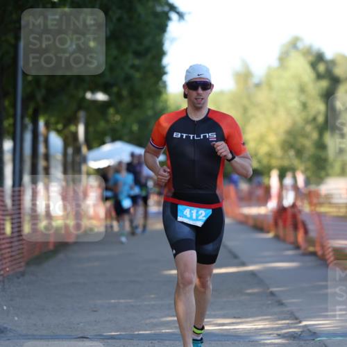07.09.2025 - 19. Norderstedt Triathlon Michael Strokosch http://msf.ph/oto/8775150 07.09.2025 16:42:49 Laufen 412, 1049 meine-sportfotos.de