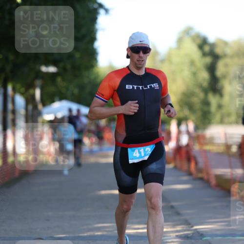 07.09.2025 - 19. Norderstedt Triathlon Michael Strokosch http://msf.ph/oto/8775158 07.09.2025 16:42:49 Laufen 412, 1049 meine-sportfotos.de