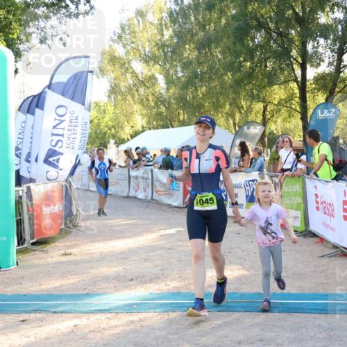 07.09.2025 - 19. Norderstedt Triathlon Zöllner http://msf.ph/oto/8775167 07.09.2025 16:59:58 Ziel 1045, 1568 meine-sportfotos.de