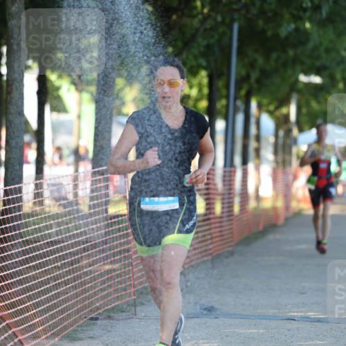 07.09.2025 - 19. Norderstedt Triathlon Michael Strokosch http://msf.ph/oto/8775218 07.09.2025 16:43:02 Laufen 927, 943, 1063, 1409, 1586 meine-sportfotos.de