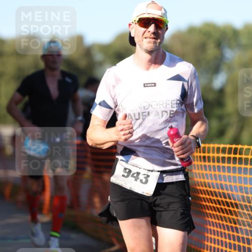 07.09.2025 - 19. Norderstedt Triathlon Michael Strokosch http://msf.ph/oto/8775269 07.09.2025 16:43:06 Laufen 927, 943, 1063, 1066, 1549, 1606 meine-sportfotos.de