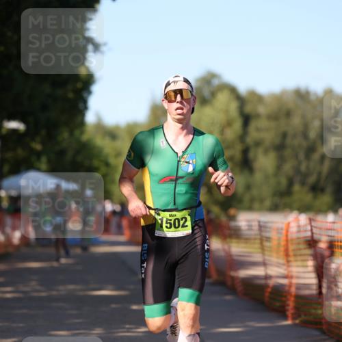 07.09.2025 - 19. Norderstedt Triathlon Michael Strokosch http://msf.ph/oto/8775271 07.09.2025 15:44:57 Laufen 1502 meine-sportfotos.de